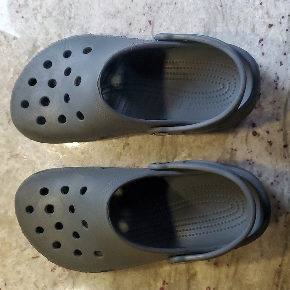 Kids CROCS size 3